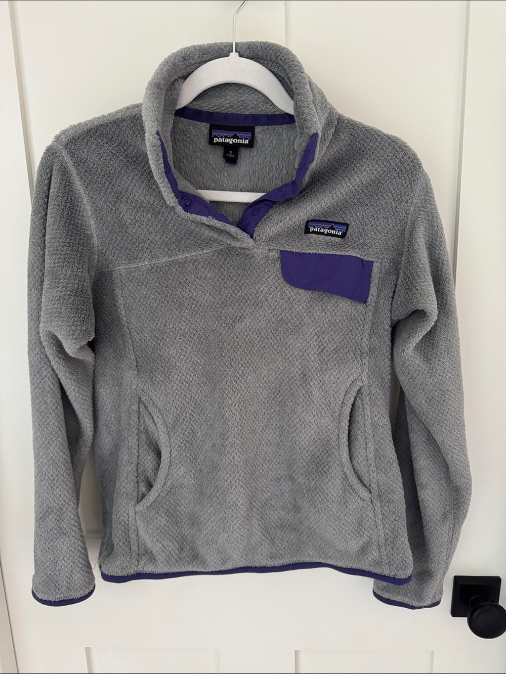 Patagonia Gray Fleece Pullover with Purple Accents